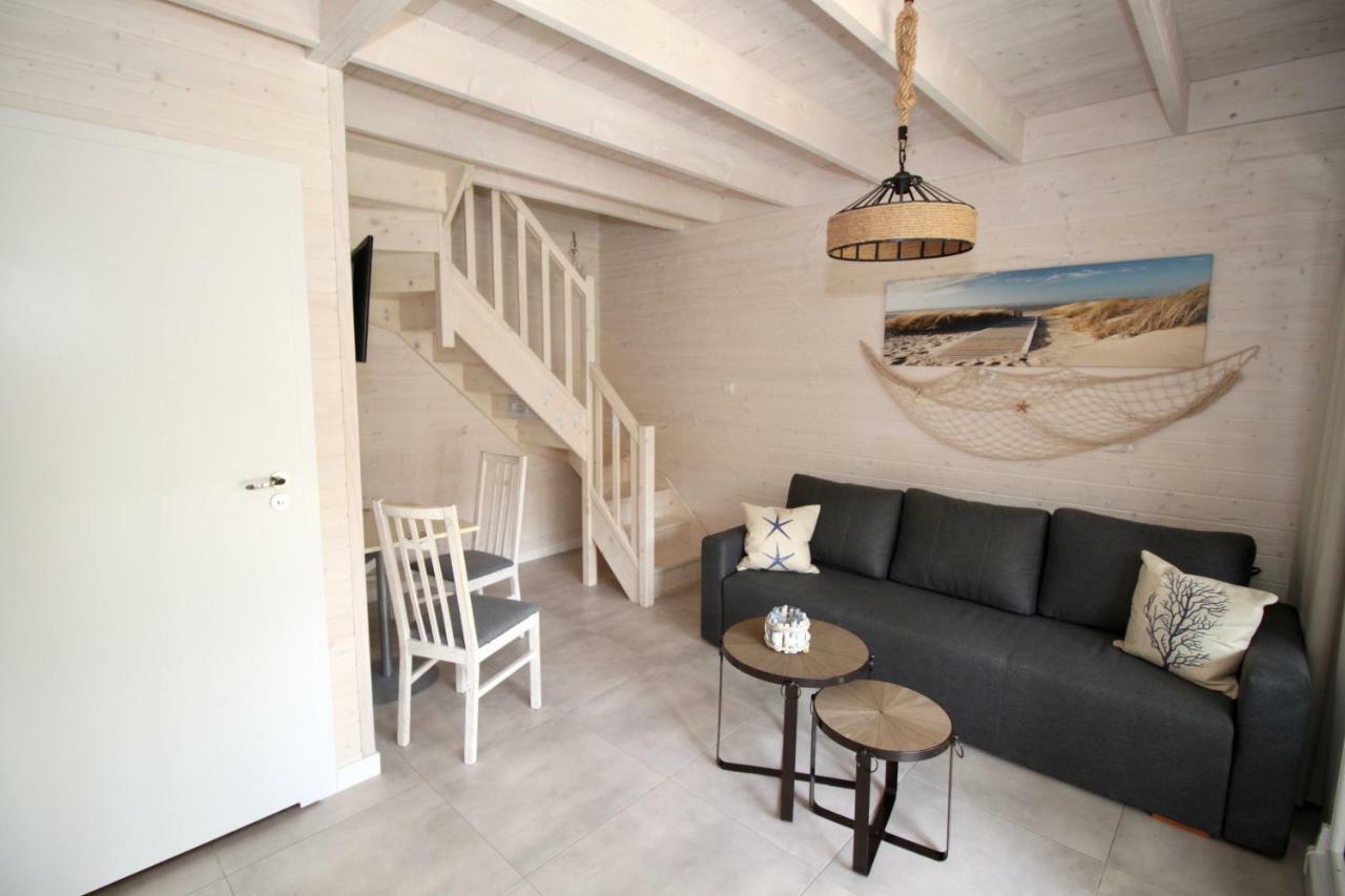 Baltic Sky Villa Pobierowo Eksteriør billede