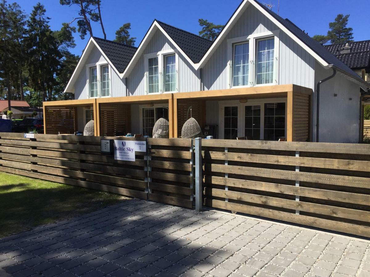 Baltic Sky Villa Pobierowo Eksteriør billede